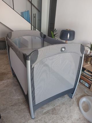 Cuna de viaje Joie gama alta -hasta 15 kg