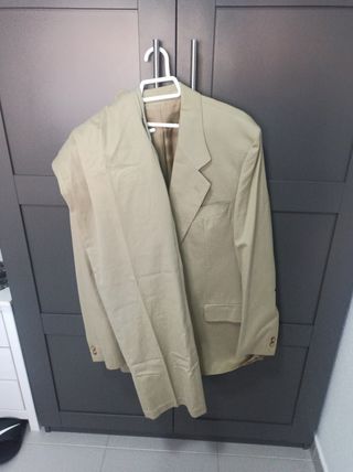 Traje completo  hombre talla 42