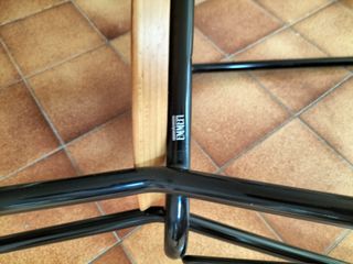 Tre sedie legno metallo di design 