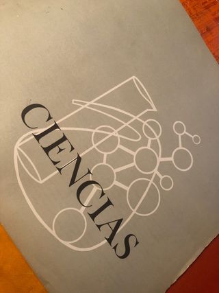 Album de cromos de ciencias antiguo