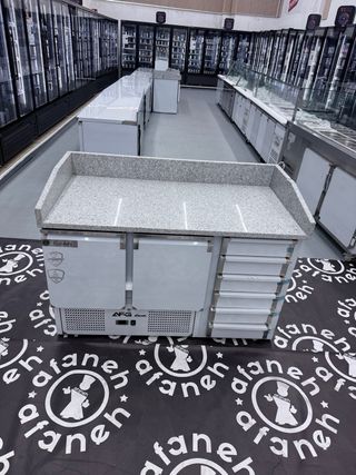 MESA REFRIGERADA PARA PREPARACION DE PIZZA