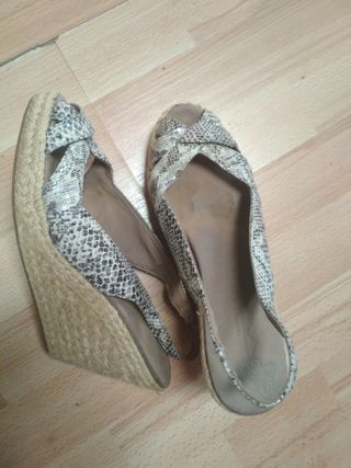 Zuecos estampado animal