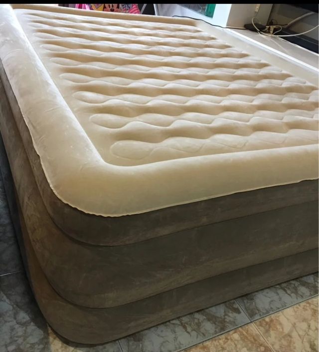 Materasso matrimoniale gonfiabile