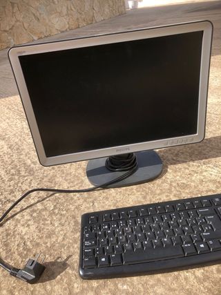 Monitor teclado ordenador philips