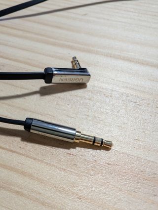 Cable auxiliar de audio Volkswagen más extensión