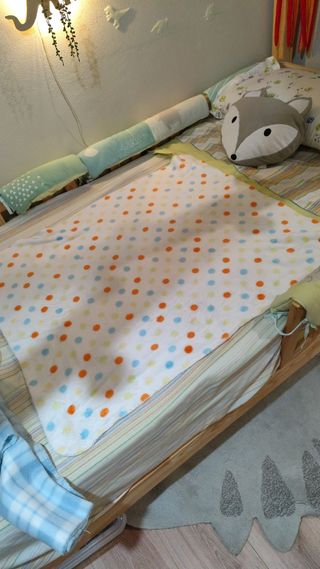 Toallas y mantas de bebé a 1€ cada prenda 