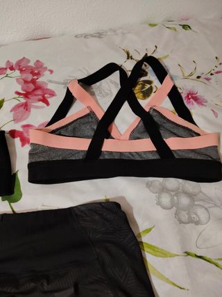 Top y leggings deporte 