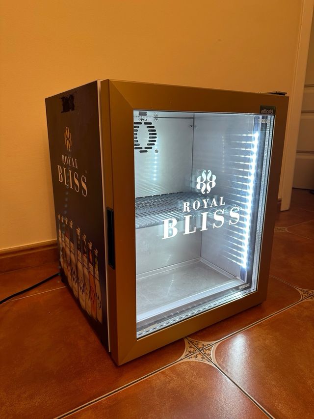 Mini Nevera Royal Bliss Edición Limitada