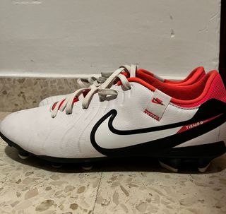 Botas Nike Tiempo