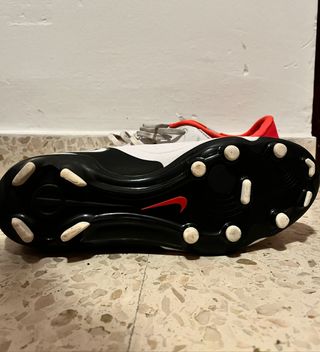 Botas Nike Tiempo