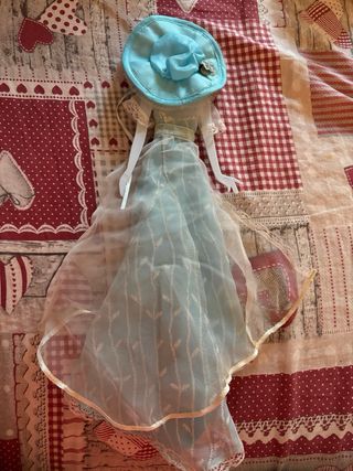 barbie moda nel mondo: Russia Austria Romania USA