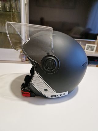 Casco Jet 