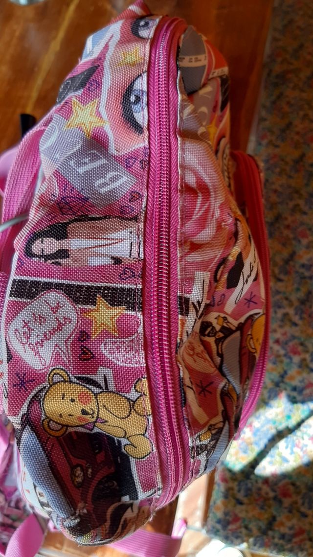 Mochila jordi labanda.Como nueva.