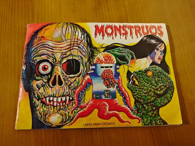 Álbum cromos completo monstruos