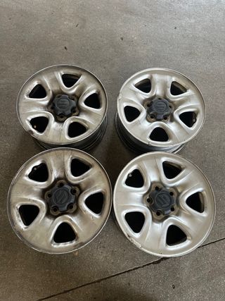 Llantas suzuki grand vitara 16 varios juegos