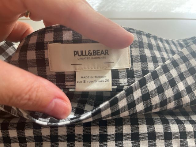 Falda mini a la cadera. Talla S (34-36)