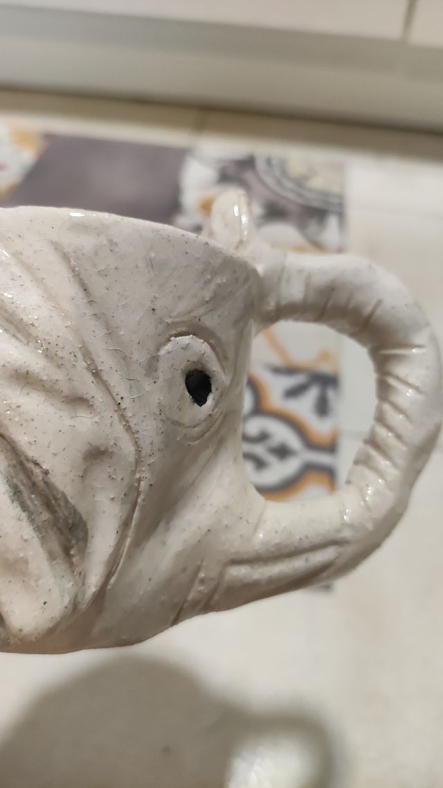 Taza Elefante cerámica + Regalo