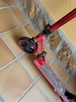 Patinete 2 ruedas con freno 