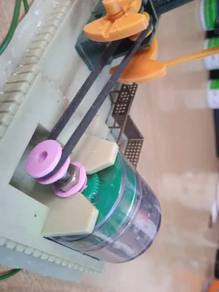 Petrolera con Motor escala N.