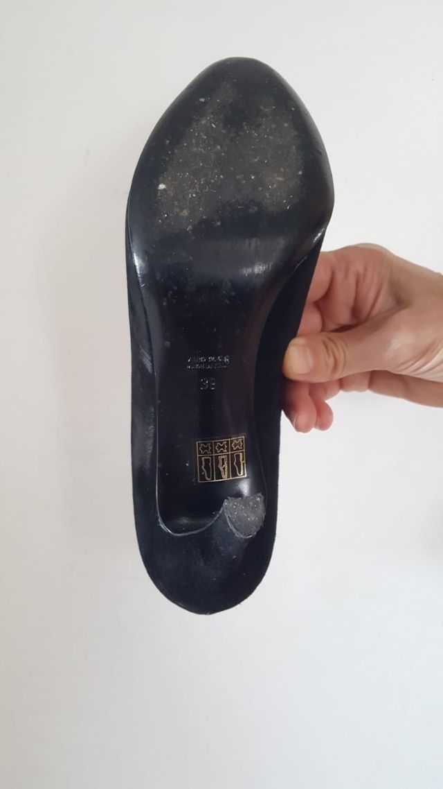 Décolleté nere scamosciate n. 39