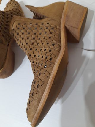 Botines  piel  entretiempo