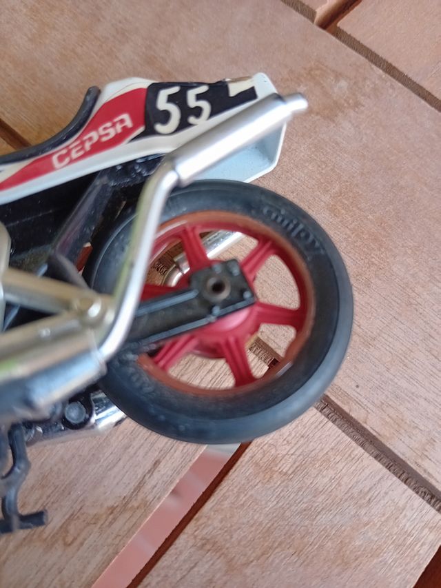 MOTO GUILOY JJ COBAS JJCOBAS