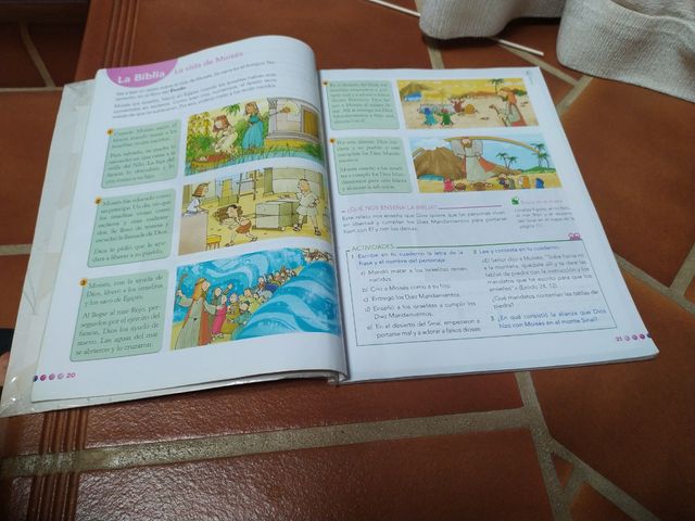 Libro de religión 3º primaria