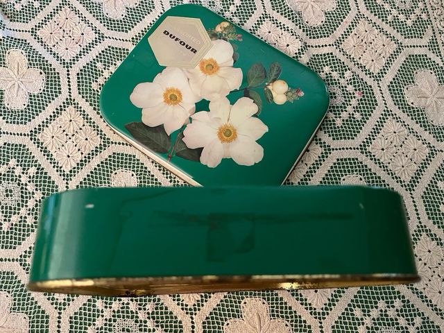 Scatola di latta Dufour