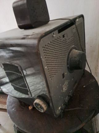 Televisión antigua philips