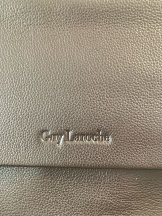 Maletin de piel Guy Laroche