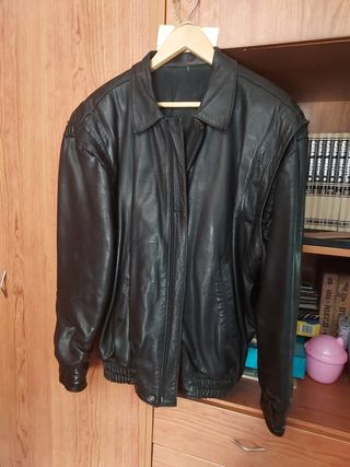 Cazadora Cuero