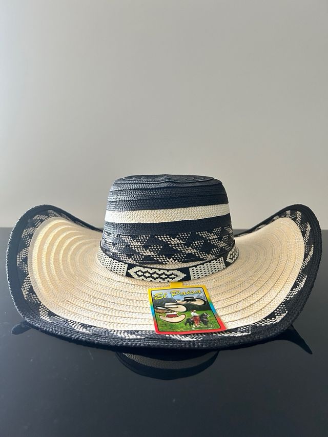 Sombrero colombiano vallenato paisa