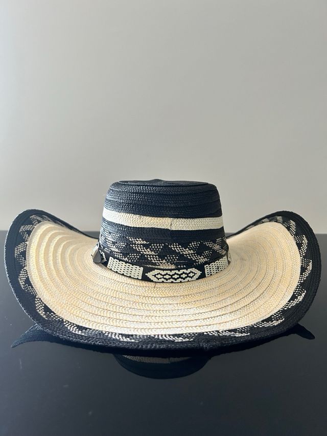 Sombrero colombiano vallenato paisa
