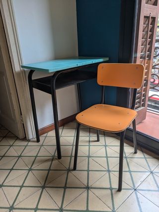 Pupitre escolar vintage