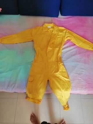 Monos de trabajo colores