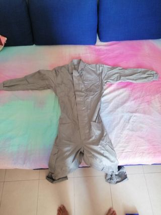 Monos de trabajo colores