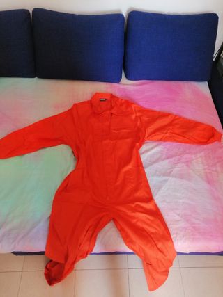 Monos de trabajo colores