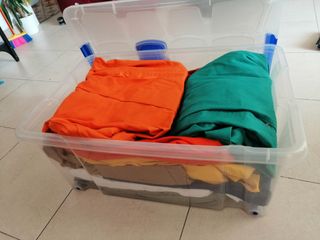 Monos de trabajo colores