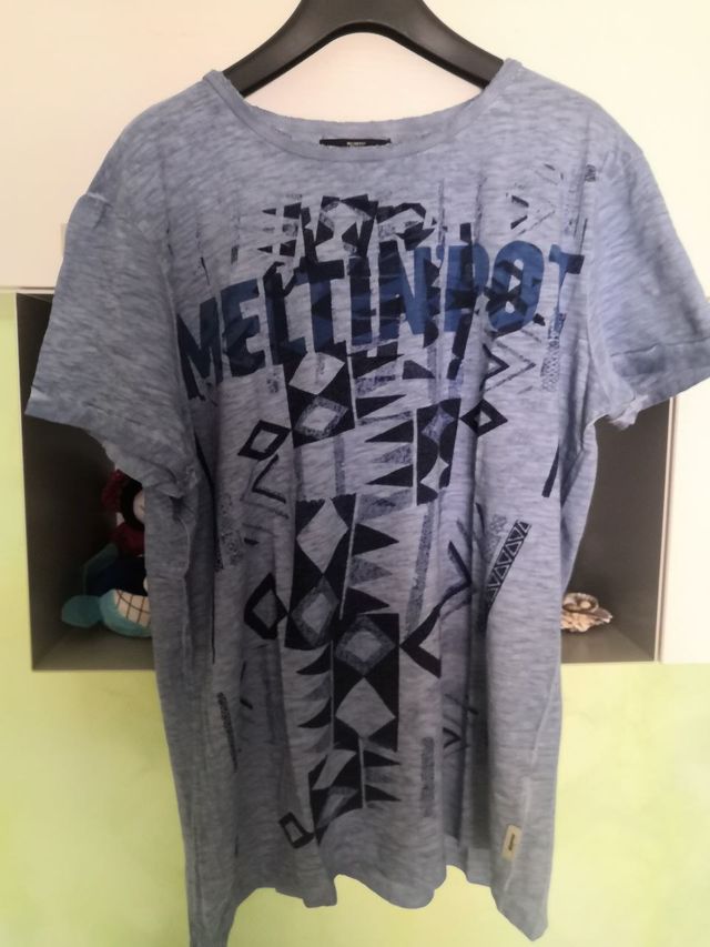 T-shirt/Maglietta marca Meltin' Pot