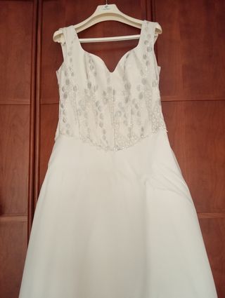 Traje Novia romántico Bordado 