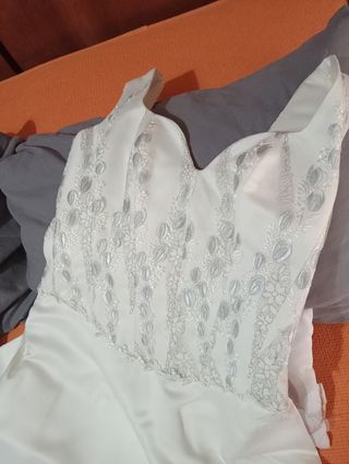 Traje Novia romántico Bordado 