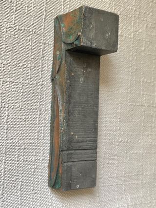 Tipo movil de imprenta metálico Orla