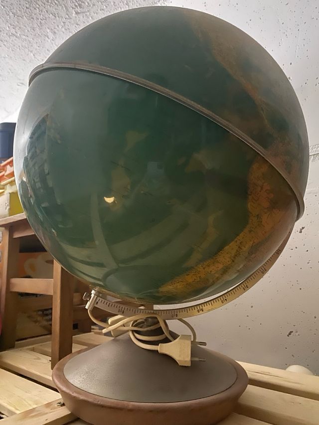 Lampara mapamundi vintage