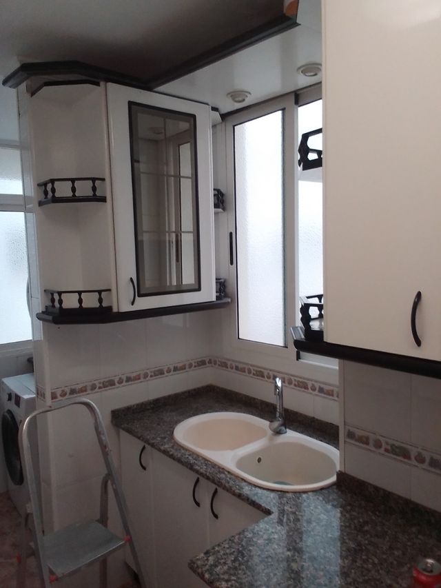 Cocina muy grande. Ya desmontada por módulos 260€