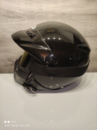 Casco Zeus Helmet con máscara