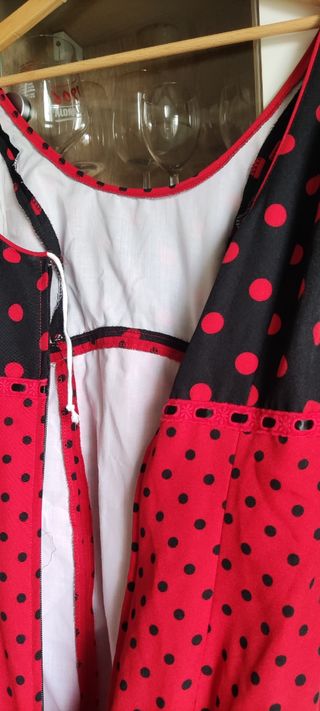 TRAJE DE FLAMENCA COMO NUEVO 