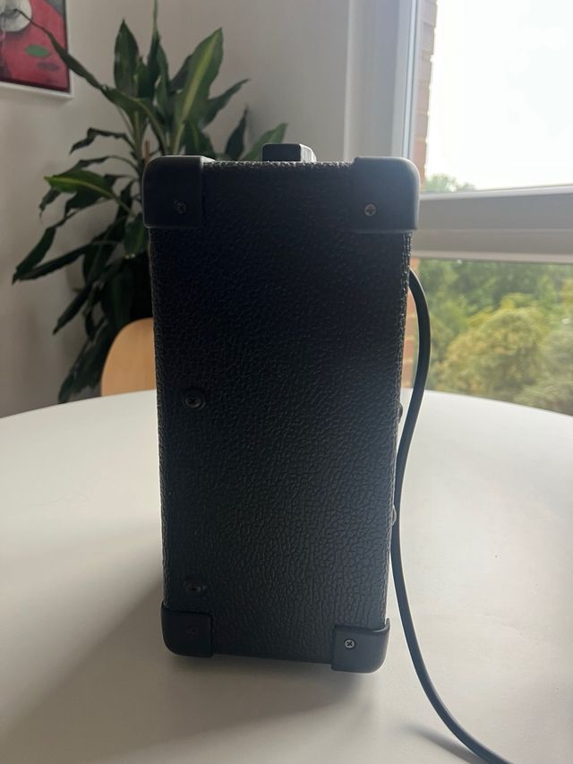 Amplificador guitarra Academy AP-15G