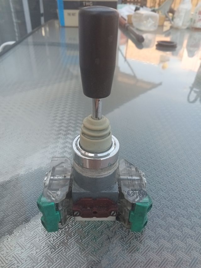 Joystick para elevación hidráulico