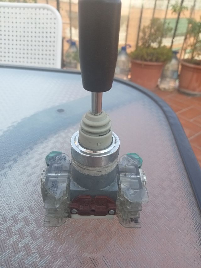 Joystick para elevación hidráulico