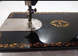 MÁQUINA COSER "ALFA" (años 1940)